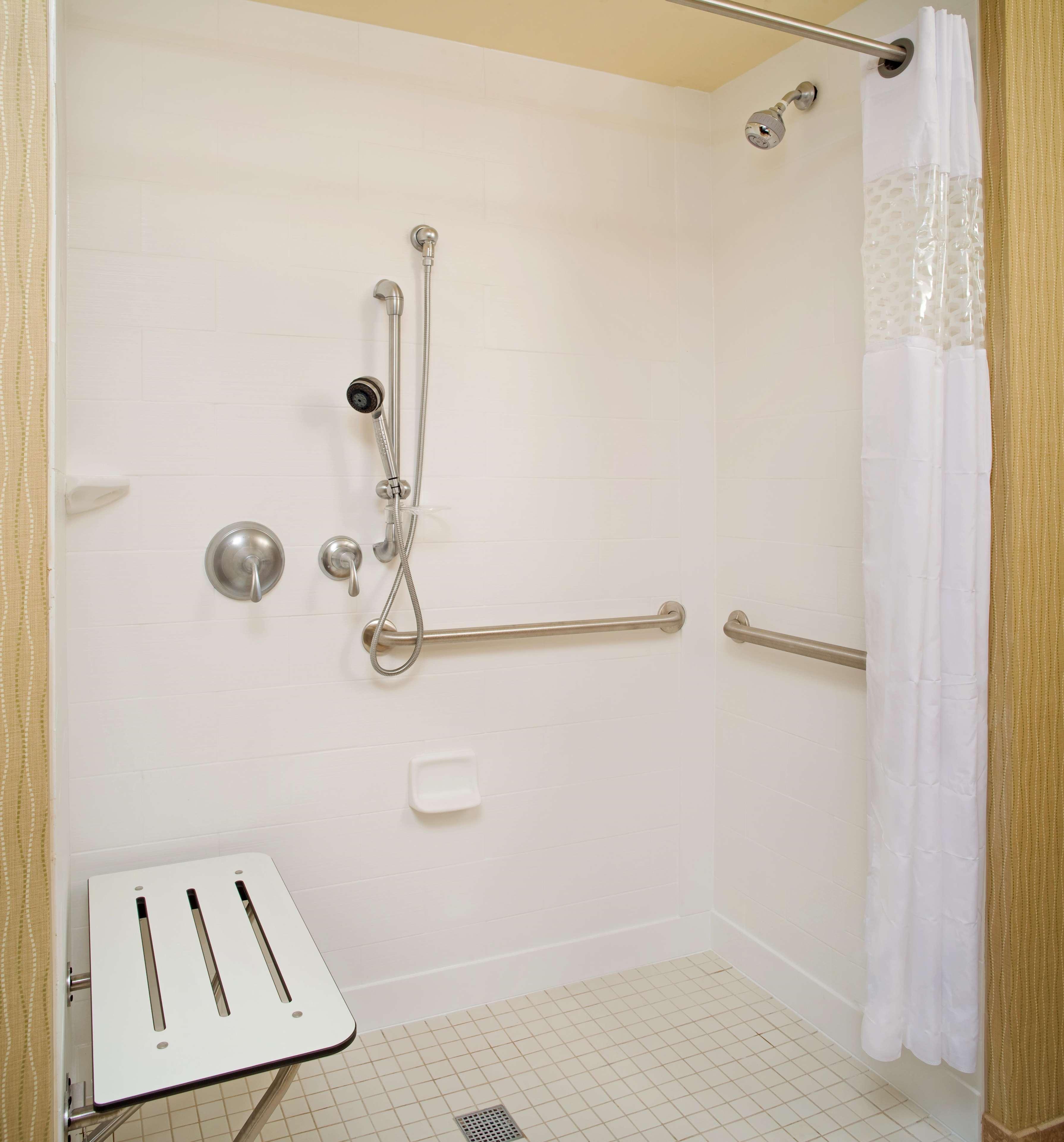 Hampton Inn & Suites Pittsburgh Waterfront West Homestead Bagian luar foto