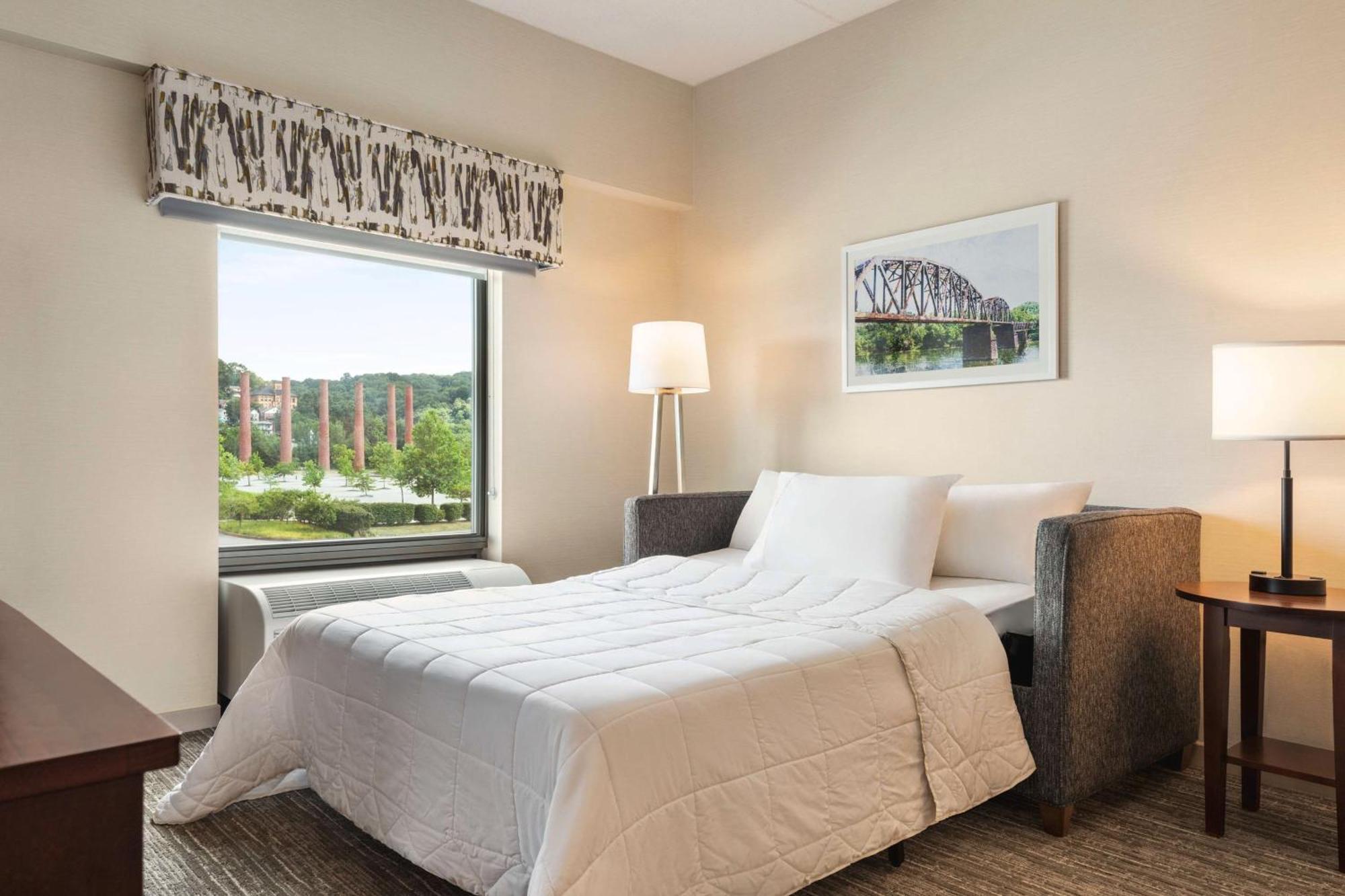 Hampton Inn & Suites Pittsburgh Waterfront West Homestead Bagian luar foto