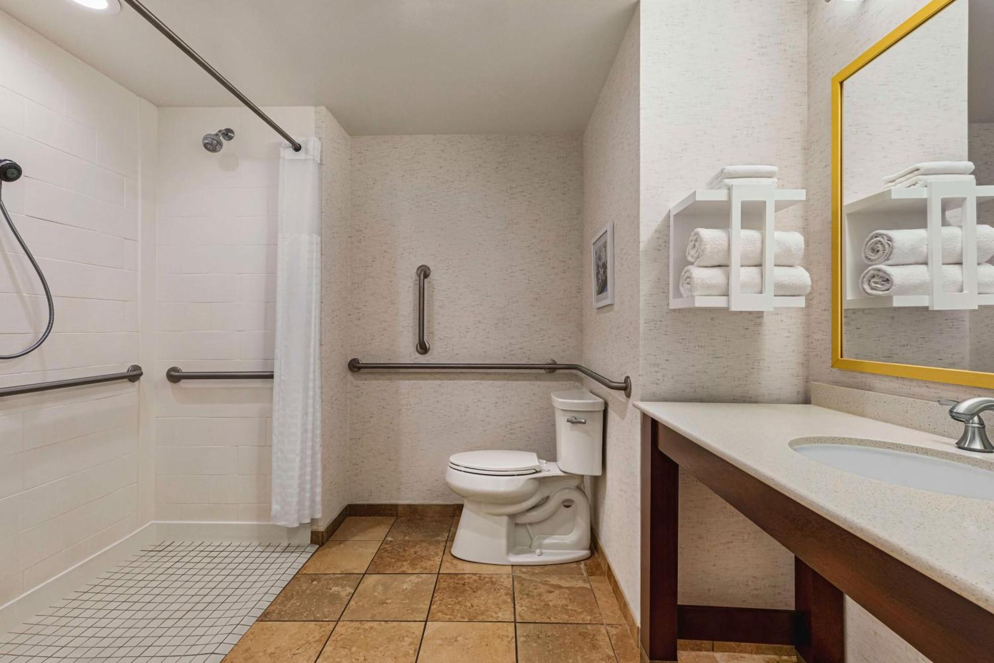 Hampton Inn & Suites Pittsburgh Waterfront West Homestead Bagian luar foto