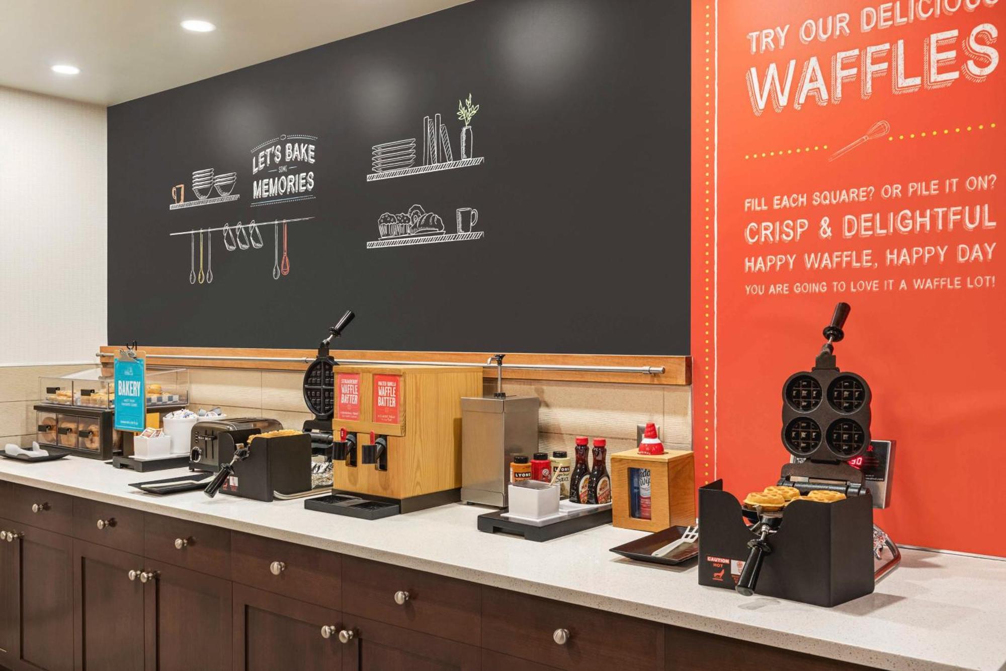 Hampton Inn & Suites Pittsburgh Waterfront West Homestead Bagian luar foto