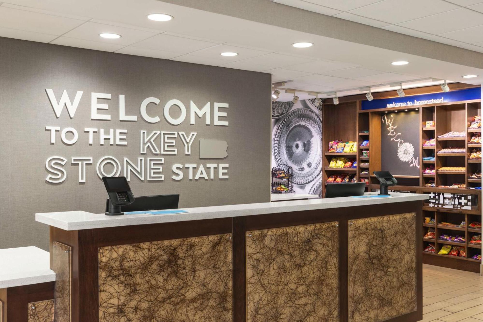Hampton Inn & Suites Pittsburgh Waterfront West Homestead Bagian luar foto